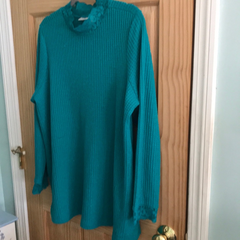 LOGO by Lori Goldstein Metallic Waffle Knit Mock Neck Top in Blue Grass size 1X